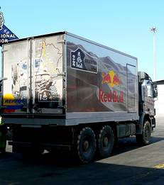 Archivo:Red bull.jpeg